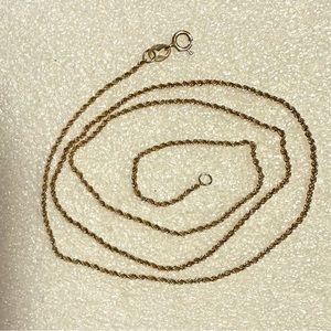 14k Gold Rope Chain Necklace 18” 2.7 Grams